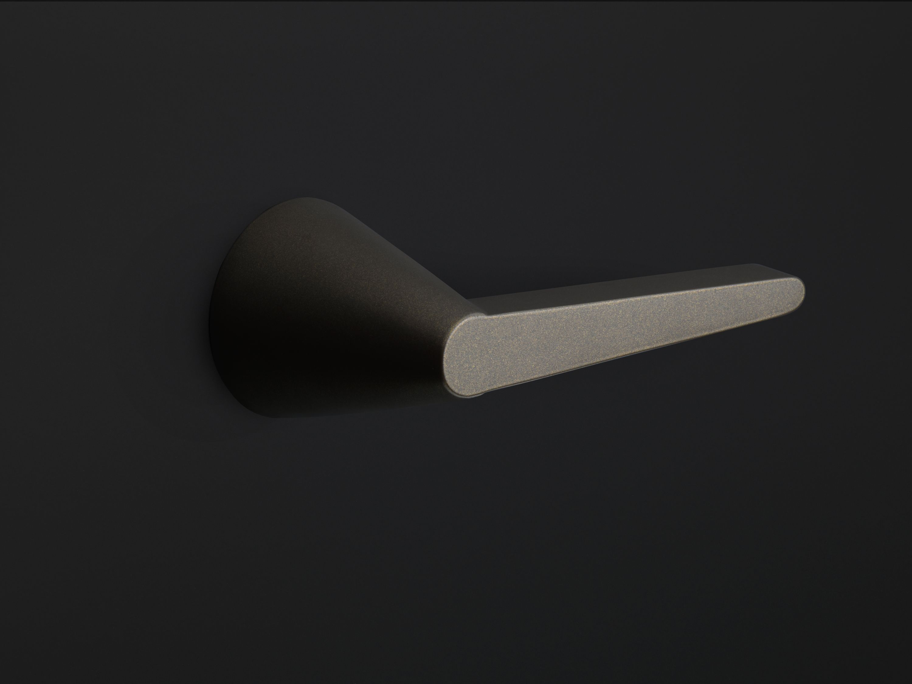 CONE brons main.jpeg