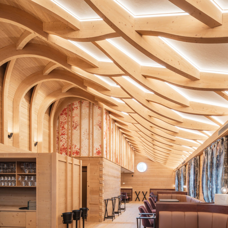 Interior inspiration for restaurant Ambrozijn